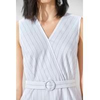 ราคา G2000 ? ? ? ? ชุดเดรสผู้หญิงสีขาว เดรสลายทาง เดรสคอวีผ้าลินิน ทรง FIT AND FLARE (16351949993)