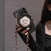 ราคา สายพาดลำตัวเคสโทรศัพท์ห่วงโซ่โลหะยาวสำหรับ iPhone 14 13 12 Pro Max XR X XS 7 8 Plus เคสนิ่มลายดอกคามิเลียหนัง3D หรูหรา (18707952644)