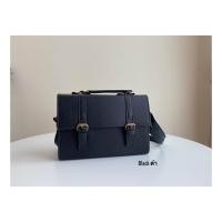 ราคา HEAPER PONY กระเป๋าหนังวินเทจ สะพายข้าง ทรงกล่อง Messenger bag (20642676252)