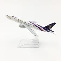 ราคา 16cm โมเดลเครื่องบิน การบินไทย 777 Aircraft Metal Model วัสดุทำจากเหล็ก มีล้อ พร้อมฐาน ของเล่น ของสะสม เสริมฮวงจุ้ย (16575402969)
