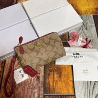 ราคา กระเป๋าคล้องมือโค้ช 2 ซิป กระเป๋าสตางค์โค้ช กระเป๋าคล้องแขน คล้องมือ ขนาด 6 5 นิ้ว (6030878225)