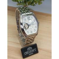 ราคา นาฬิกาข้อมือผู้ชาย ORIENT AUTOMATIC รุ่น CFHAA001B ทรงถังเบียร์ ตัวเลขตัวใหญ่ การันตีของแท้ ประกันศูนย์ (20332616559)