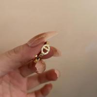 ราคา Fashion Angel Girl ตัวอักษรเกาหลีแหวนเพทายฝังเลี่ยม CD สำหรับผู้หญิงเครื่องประดับแบบเปิดปรับได้สีทองสำหรับเป็นของขวัญวันเกิดของนักเรียน (20767499492)