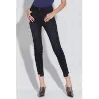 ราคา f fashion กางเกงยีนส์แต่งเพชร ผู้หญิง สีดำ Diamond Jeans 05372 (9437877352)