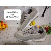 ราคา รองเท้าผ้าใบใส่ลำลอง มือสองสภาพดี size 42 5ยาว27cm (20988299085)