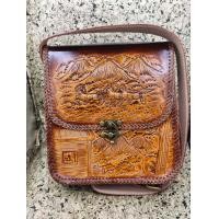 ราคา กระเป๋าสะพายข้าง ไซส์ใหญ่ 9x10นิ้ว หนังแท้ งานทำมือ ลายดอกไม้ ลายดุน คาวบอย ม้า งานตอกมือ แกะลาย ทำจากหนังแท้ หนังฟอกฝาด สีน้ำตาล สีดำ กระเป๋าสะพายหนังแท้ หนังวัว (15959428565)