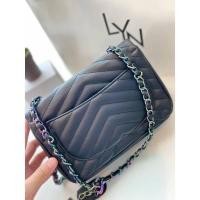 ราคา กระเป๋าลิน Lyn มาม่อนไทเทเนี่ยม งานแท้Outlet สะพายข้างได้ คล้องไหล่ได้ อุปกรณ์ ถุงผ้า ป้ายแบรนด์ ป้ายราคา ขนาด 8 นิ้ว มี 1 สี ดำ (21046435900)