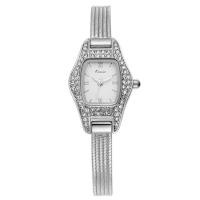 ราคา Kimio นาฬิกาข้อมือผู้หญิง สายสแตนเลส รุ่น KW539 Silver (1478274186)