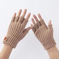 ราคา ถุงมือขับรถกันหนาวสำหรับผู้ชายถุงมือกันหนาวแบบไม่มีนิ้วถุงมือสั้นแบบถักอบอุ่นใส่ในสำนักงานถุงมือขับรถแบบหนายืดหยุ่น (20992556185)