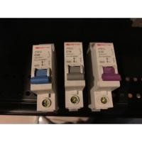 ราคา เซอร์กิตเบรคเกอร์ SAFE T CUT BG ZEM9 C10 C16 C20 C32 240 415V (7432394790)