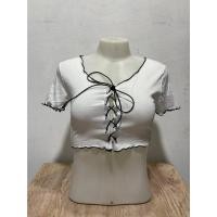 ราคา เสื้อครอปตอกตาไก่ผูกหน้าแขนสั่น เอวลอย ผ้าร่อง เสื้อครอปแขนสั้นตอกตาไก่ผูกหน้าผ้าร่องเล็กเนื้อยืดใส่สบาย ทรงสวยมาก (19317662781)