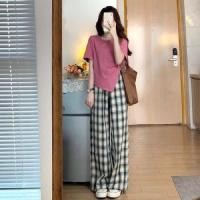ราคา ชุดเซ็ท 2 ชิ้น ผญ ใหม่สไตล์เกาหลีแฟชั่นแขนสั้นกางเกงลายสก๊อตกางเกงขายาวขากว้างชุดสองชิ้น 2 ตัวเลือกสี (15791591728)