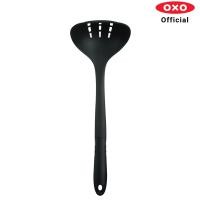 ราคา OXO กระบวย แบบมีร่อง l ใช้สำหรับตักหรือช้อนอาหาร ที่อยู่ในแกงหรือซุป เช่น ลูกชิ้น ข้าว กระดูกหมู ฯลฯด้ามจับทำจากซิลิโคน (363190)