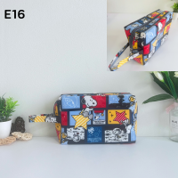 ราคา กระเป๋าเคลือบ PVC กันน้ำ กระเป๋าใส่เครื่องสำอางค์ ใส่อุปกรณ์อาบน้ำ กระเป๋าผ้าเคลือบ รุ่น E (20442157798)