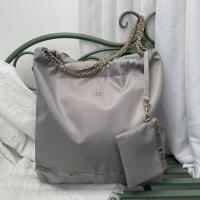 ราคา น่ารัก Molly LeSportsac ของญี่ปุ่นผู้หญิงผิวดำแท้ 039 S กระเป๋าเอกสารฤดูใบไม้ร่วงและฤดูหนาวความจุมากกระเป๋าถือสำหรับเดินทาง L201กระเป๋าทรงสี่เหลี่ยมมีหูหิ้วสะพายไหล่ (20576228398)