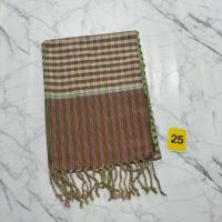 ราคา ผ้าพันคอทอมือ ผ้าพันคอผู้ชาย ผ้าพันคอฝ้ายทอมือ ผ้าพันคอลายสก๊อต งานครูสลาหน้าแคบ ขนาดผ้ากว้าง 20 ซม ยาว 200 ซม (17639780043)