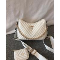 ราคา กระเป๋า lyn คอลหม่ ซื้อ 1 แถม 1 ใบลูก รุ่น Century Crossbody สะพายข้าง (14022663712)