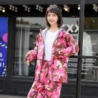 ราคา ลายพรางทหารเรือ GOMO Raincoat ชุดกันน้ำ ชุดกันฝน เสื้อกันฝน สีกรมท่า มีแถบสะท้อนแสง รุ่นหมวกติดเสื้อ (16146210013)