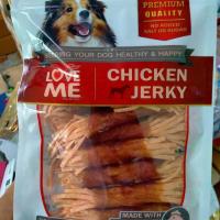 ราคา 150กรัม ขนมสุนัข Love me เลิฟมี ไก่พันครันชี่ ไก่อบแห้ง ไก่พันปลาทาโร่ ขนมสำหรับ สุนัข หมา ขนมหมา เนื้อไก่สำหรับสุนัข ขนมขบเคี้ยวสุนัข (16132338937)
