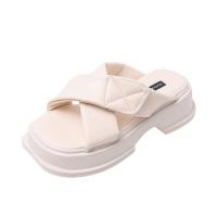 ราคา รองเท้าแตะ รองเท้าส้นตึก รองเท้าแฟชั่น พื้นหนาสูงใหญ่มาก รองเท้าส้นตึก มีหลายสี แฟชั่นส้นตึกส้นสูง (17411029641)