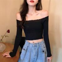 ราคา Kimi พร้อมส่ง เสื้อปาดไหล่ ครอปเเขนยาว ผ้าร่อง เสื้อไหมพรมแขนยาว ปาดไหล่ใส่ได้สองแบบ (19212024804)