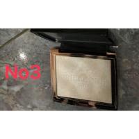 ราคา HOJO novo brilliance highlight พาเลทไฮไลท์สามมิติ หน้าฉ่ำวาว (18440116107)