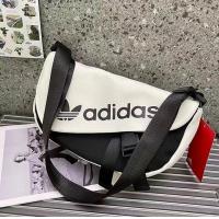 ราคา ADIDASสไตล์ใหม่กระเป๋าสะพายไหล่กีฬาสำหรับผู้ชายและผู้หญิง Messenger Bag Casual Bag (19831159567)