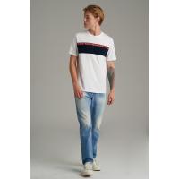 ราคา Mc jeans เสื้อยืดแขนสั้นผู้ชาย คอกลม สีขาว MTTZ677 (20976711219)