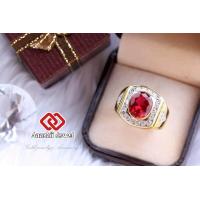 ราคา แหวนทอง ประดับพลอยสีแดงทับทิม ล้อมเพชร Red CZ Ring แหวน พลอยสีประจำวันเกิด เสริมดวง แหวนพลอย แหวนชาย เสริมโชคลาภ เรียกทรัพย์ (609700669)