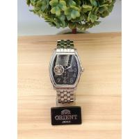 ราคา นาฬิกาข้อมือผู้ชาย ORIENT AUTOMATIC รุ่น CFHAA001B ทรงถังเบียร์ ตัวเลขตัวใหญ่ การันตีของแท้ ประกันศูนย์ (20332616560)