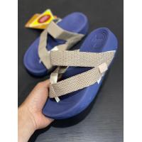 ราคา รองเท้าแตะfitflop สีเทา รองเท้าแตะผู้ชาย ผู้หญิงรองเท้าเพื่อ สุขภาพรองเท้าแตะแบบสวมตรงปก 100 ส่งของทุกวัน (18206642173)