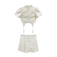 ราคา เซ็ตเสื้อผ้ามีดีไซน์กี่เพ้าประยุกต์สำหรับคนตัวเล็กสไตล์จีนฤดูร้อนของผู้หญิงเสื้อแบบสั้นกระโปรงเซ็ต2ชิ้นสไตล์ชาแนล (21174942397)