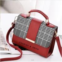 ราคา charles and keith soft pu 3 compartment handbag women handle sling bag Gift (15060475179)