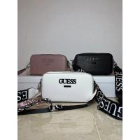 ราคา 2023 กระเป๋ารุ่นใหม่ GS กระเป๋าผู้หญิง Guaijia GUESS กระเป๋าสะพายข้างกระเป๋าสี่เหลี่ยมใบเล็ก (20131589065)