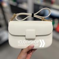 ราคา CHARLES KEITH CK2 20270818 size M กระเป๋าสะพายข้าง (19596308594)