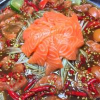 ราคา ส้มตำยายแจ๋ว ส้มตำชื่อดังในจังหวัด ตำผสม ตำปูปลาร้า สามารถทำ ยำ แซลม่อน ปูนา กุ้งสด ปูม้า หอย เชอรี่ นา ได้ ปลาร้า เขมร สุรินทร์ ประสบการณ์50ปี (20673102860)