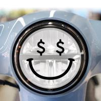 ราคา สติกเกอร์ Vespa ไฟหน้ารถจักรยานยนต์รูปลอกสติกเกอร์สกู๊ตเตอร์ตลกน่ารัก Stiker Wajah ยิ้มสำหรับสกูตเตอร์ Vespa การวิ่ง Primavera 50 150 150S 946 (19803542098)