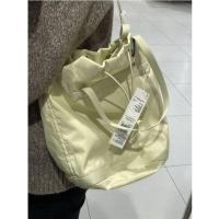 ราคา UNIQLO เกาหลี Ins บริสุทธิ์และสดชื่นและไหล่เอียงขนาดเล็กกระเป๋ายูบ้านกับผ้าไนลอนแบบใหม่กระเป๋าคล้องมือ2023สะพายไหล่เดี่ยว BaoChao ผู้ชายและผู้หญิงของแท้นำเข้ารูปแบบใหม่ (19775629170)