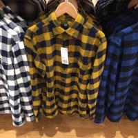 ราคา แท้ UNIQLO Ujia สำหรับทั้งหญิงและชาย2023ฤดูใบไม้ร่วงเสื้อเชิ้ตลายสก๊อตผ้าสักหลาดนุ่มแนะสวมสบายแจ็คเก็ต462402นำเข้าใหม่ (20800070430)