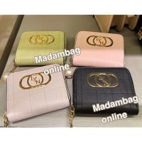 ราคา Lyn Peggy Short Wallet กระเป๋าสตางค์ใบสั้น ซิปรอบ (16327413247)