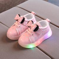 ราคา BAOLONGXIN รองเท้ากีฬาเด็กรองเท้ามีไฟ LED ติดโบว์รองเท้าเด็กผู้หญิงน้ำหนักเบาระบายอากาศได้ดี (20043867723)