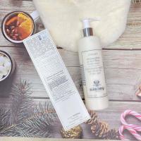 ราคา SISLEY LYSLAIT Cleansing Milk with White Lily Dry Sensitive Skin 250ml OM 011 ครีมน้ำนมล้างหน้าเพื่อทำความสะอาดเมคอัพ (18896549764)