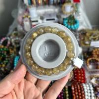 ราคา สร้อยข้อมือหินแท้ เกรดพรีเมี่ยม ไหมทอง 2A ขนาดเม็ดหิน 8 10 12 มิล (20976226208)