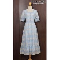 ราคา M 2XL The classic เดรสยาวปักไหมดิ้นทอง ใช้ผ้าเนื้อดีปักลวดลายด้วยไหมดิ้นทอง สีฟ้า สีครีม สีชมพู สีขาว (19485202157)