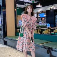 ราคา ชุดเดรสกระโปรงผู้หญิงลายดอกคอบัวขอบหยักลดอายุไซส์ใหญ่ทรงหลวมดูผอมเพรียวพรางหน้าท้องสำหรับสาวอวบแบบใหม่ฤดูร้อน (19862655556)