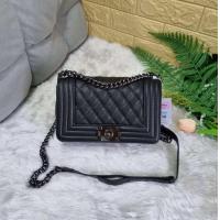 ราคา กระเป๋า สะพาย ผญ กระเป๋าสะพายข้าง กระเป๋าแบรนด์แท้ทรงบอย ขนาด 10 นิ้ว กระเป๋าสะพายผญ กระเป๋าหนังแลมป์ คาเวียร์ กระเป๋าสะพายไหล่B10 (11408582848)