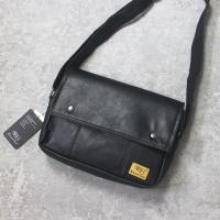 ราคา กระเป๋าแท้ของผู้ชายสามกล่องกระเป๋านักเรียนย้อนยุคกระเป๋านักเรียนทันสมัยกระเป๋าสะพายไหล่สำหรับทั้งหญิงและชายกระเป๋าคนส่งเอกสารลำลองกระเป๋าใส่ Ipad กระเป๋าหนัง (17610092211)