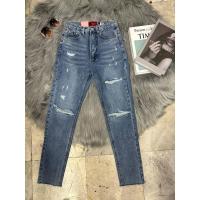 ราคา กางเกงยีนส์ทรงกระบอกเล็ก เเต่งขาดๆเซอร์ๆ ปลายขาตัด (21040042371)