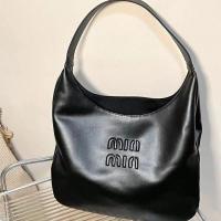 ราคา Miu Miu Miu กระเป๋าทรงสี่เหลี่ยมมีหูหิ้วสะพายไหล่ Miu2023หนังแท้รักแร้แบบพกพาความจุขนาดใหญ่กระเป๋าขนาดใหญ่กระเป๋าเอกสารหลากสีกระเป๋าสะพายไหล่สไตล์ต่างประเทศ (20122160540)