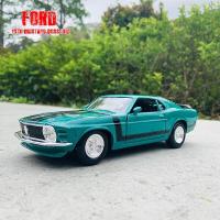 ราคา Maisto 1 24 1970 Ford Mustang BOSS 302 Series simulation alloy car model crafts decoration collection toy tools gift Die Cast Vehicles (19985023475)